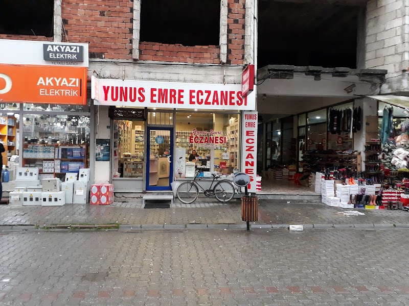 Yunus Emre Eczanesi logosu